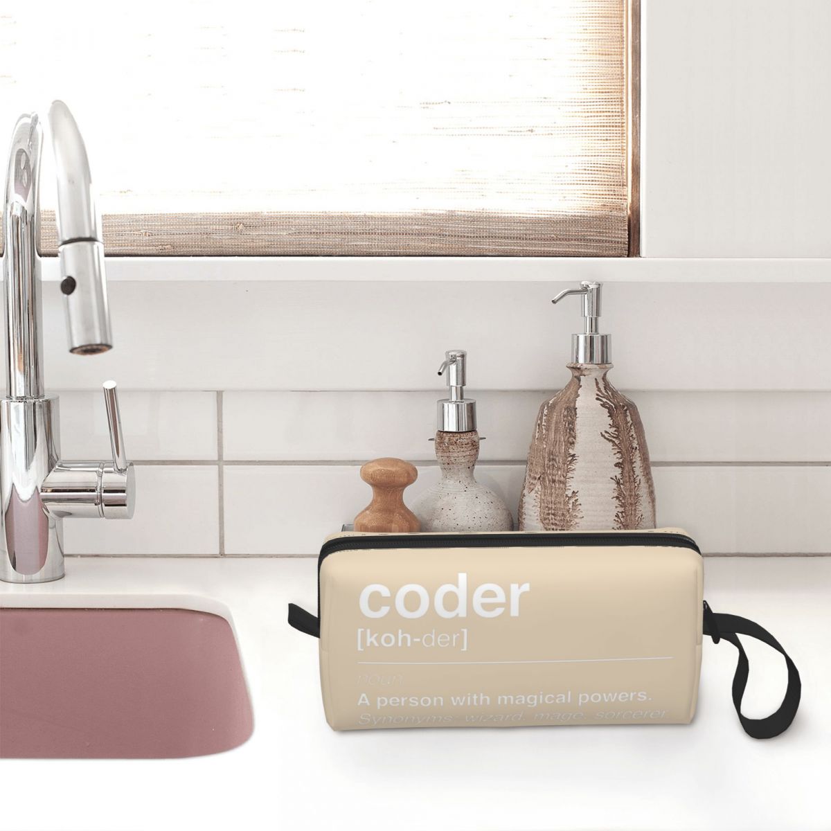 Coder Definition Makeup Bag Co - Beauty Makeup Definition 评论和价格