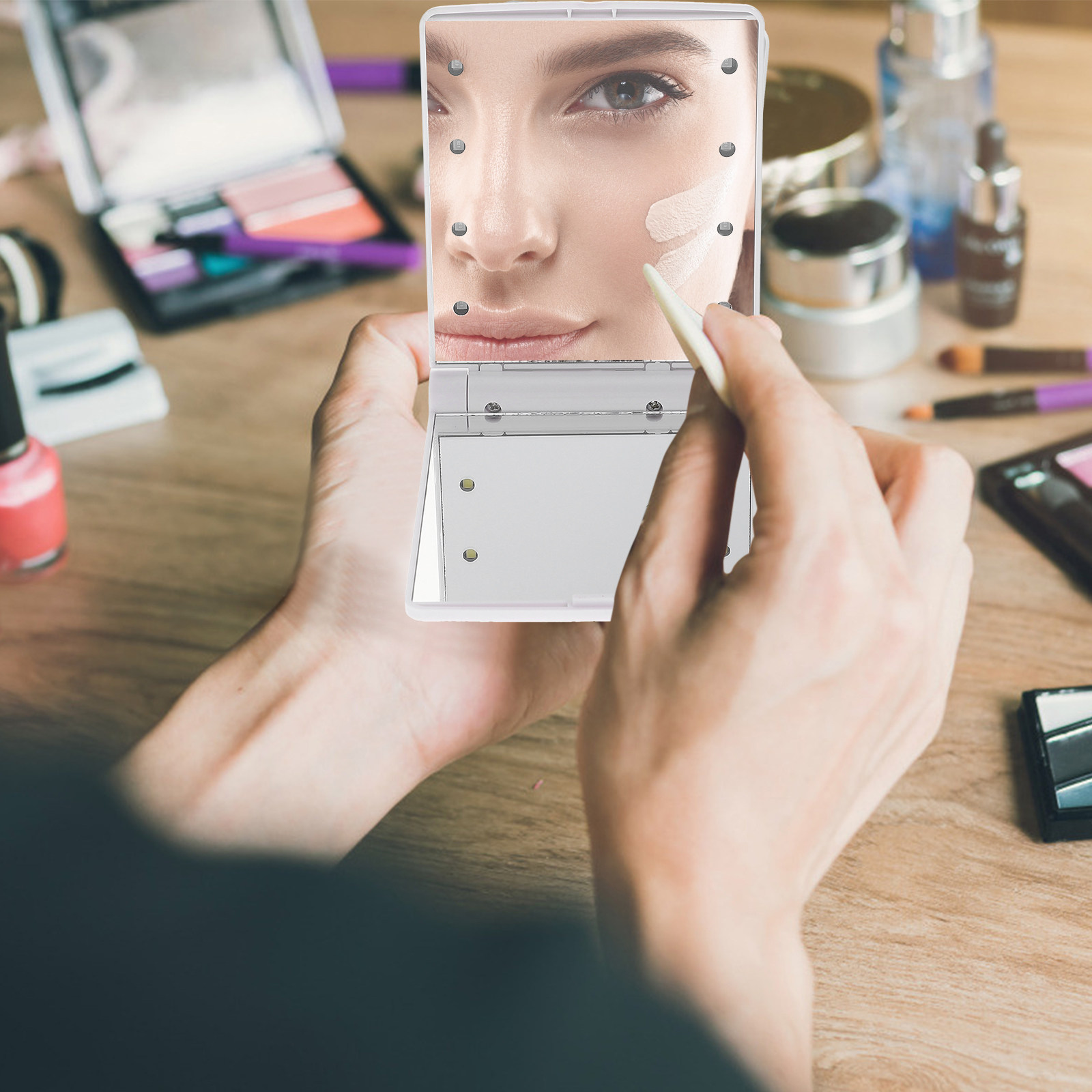 Foldable LED Makeup Mirror Rec - Beauty Makeup Definition 评论和价格