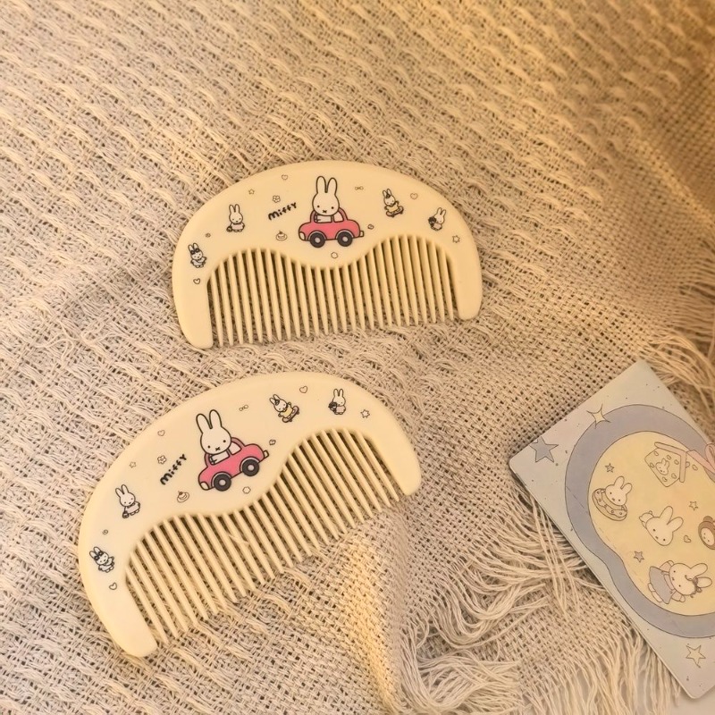 Hot Miffy Portable Bangs Comb  - Beauty Makeup Edit 评论和价格